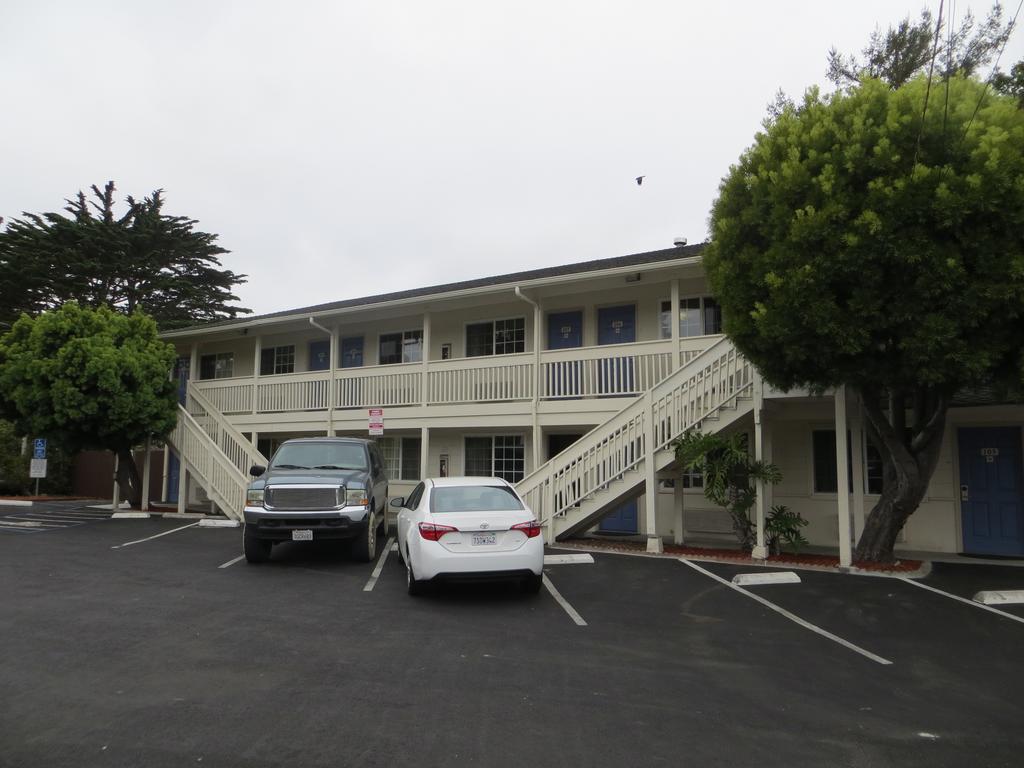 Motel 6 - Downtown Monterey Kültér fotó